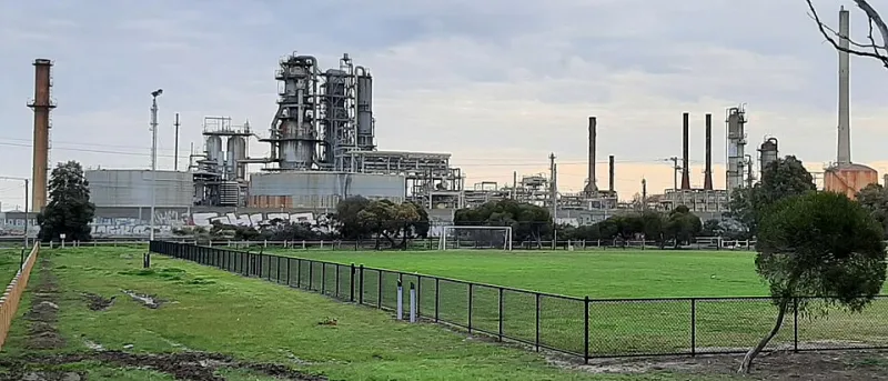 Squeezed at the Gate: Mapping the Margin Compression Facing US Refiners in a Turbulent Supply Environment